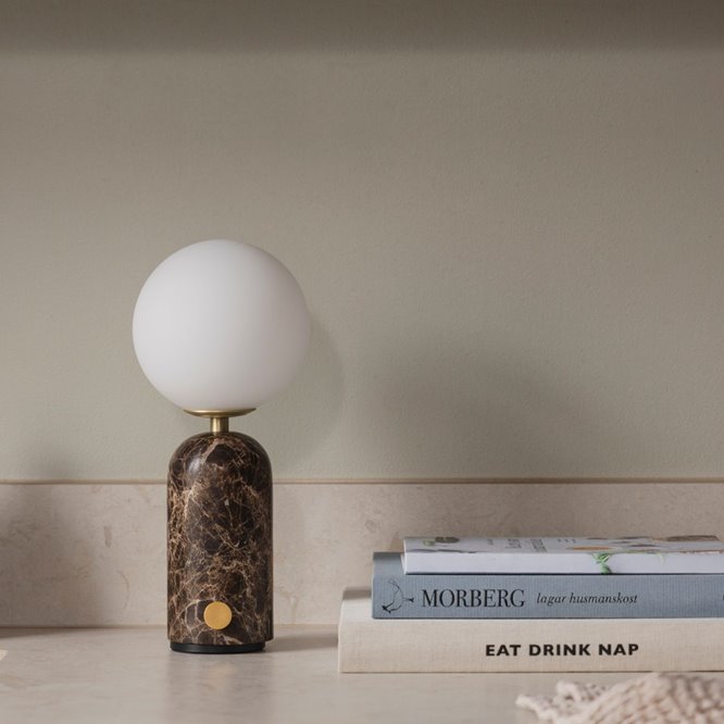 Brązowa marmurowa lampka stołowa przenośna Torrano